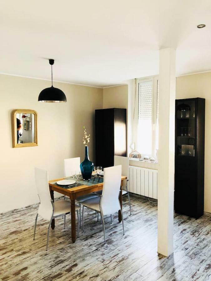 Maison De Ville A Албер Екстериор снимка