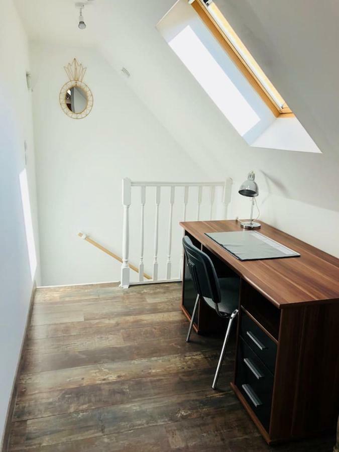 Maison De Ville A Албер Екстериор снимка