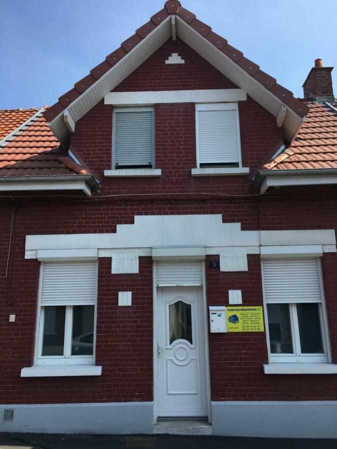 Maison De Ville A Албер Екстериор снимка